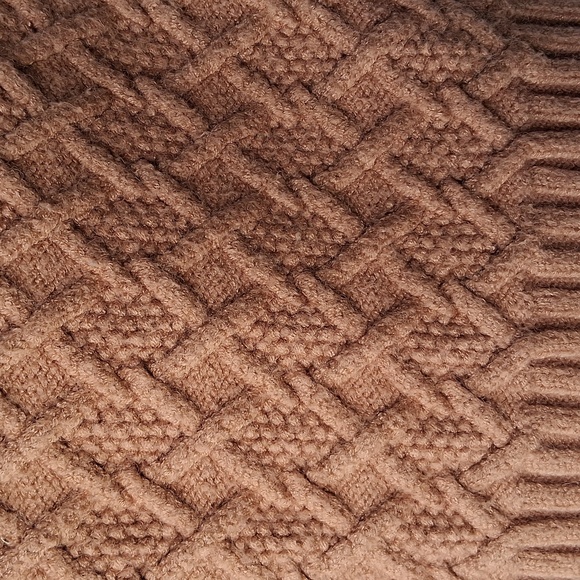 T Tahari Balloon Sleeve Cozy Brown Turtleneck Sweater M - Picture 2 of 11